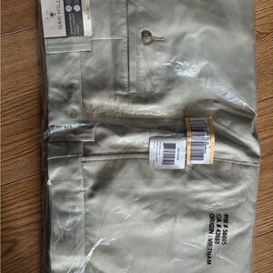 Oak Hill Men's Khaki Chinos